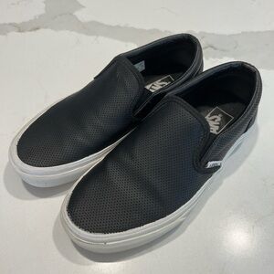 Black Vans Slip-Ons shoes